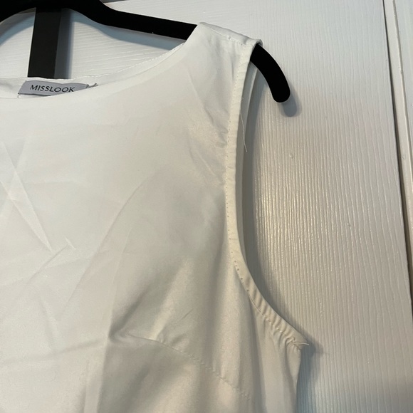 SALE! Bundle & Save White/floral, sleeveless, maxi dress w/pockets. S - Picture 3 of 6